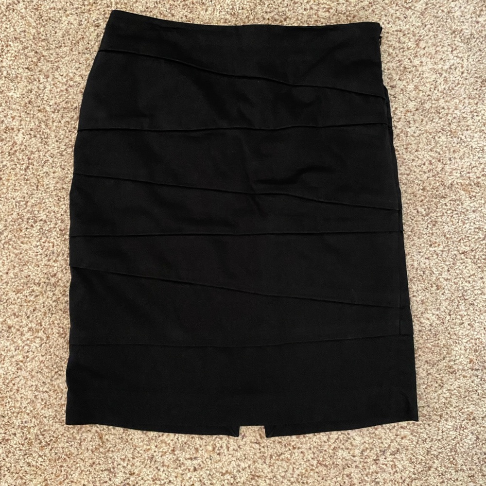 Black skirt
